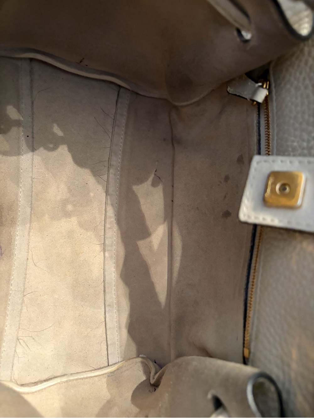 Beautiful Mulberry Small Iris Satchel in Soft Cream with Tan -Trim Handle - Picture 14 of 15